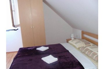 Kroatien Privát Rastovača, Exterieur